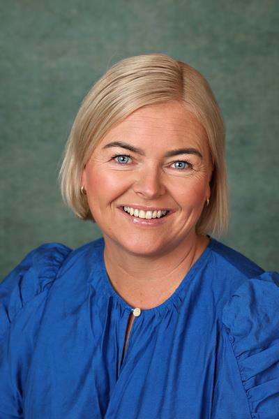 Portrett av ansatt i barnehagen. - Klikk for stort bilde